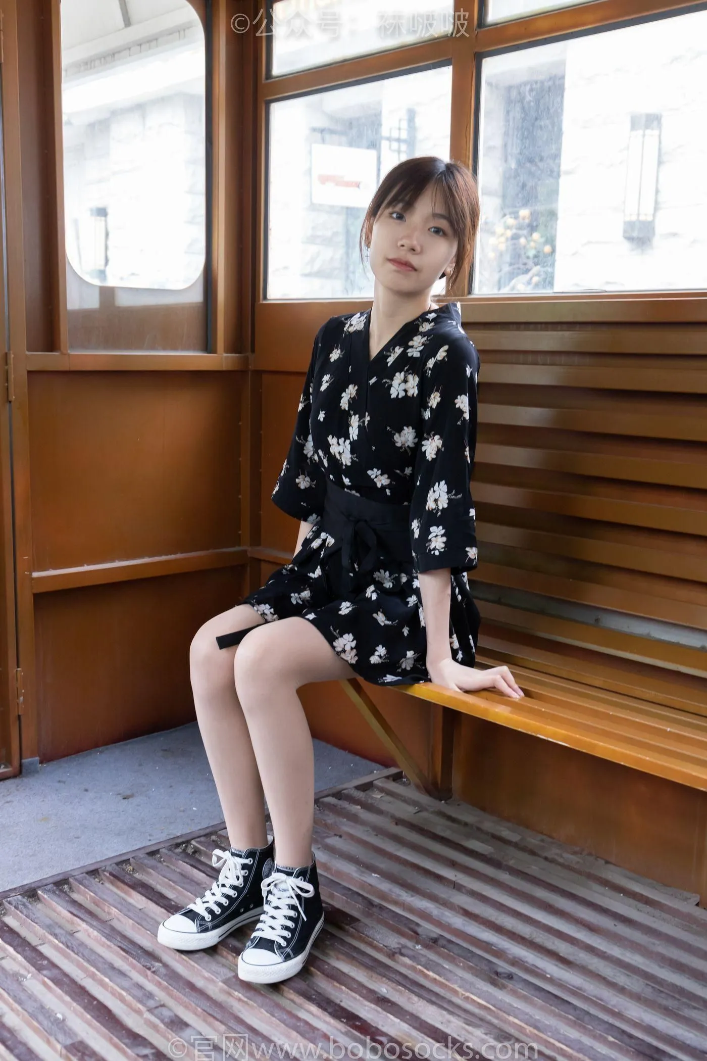 [BoBoSocks袜啵啵]NO.013 小甜豆-匡威帆布鞋、浅灰色短棉袜、肉丝 [132P]插图6